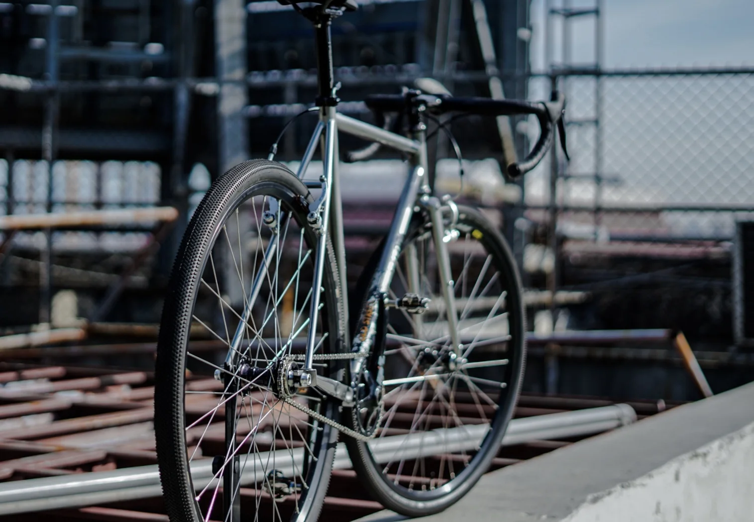 OLD STREET WITH FAT RUBBER